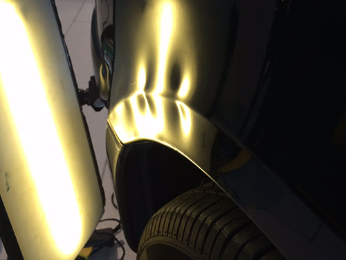 Uitdeuken zonder spuiten